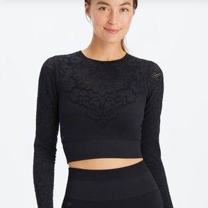 Fabletics Flora Seamless Lace Longsleeve Crop